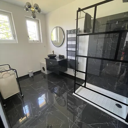 Βίλα Maison Individuelle Avec Grand Jardin Vitrimont