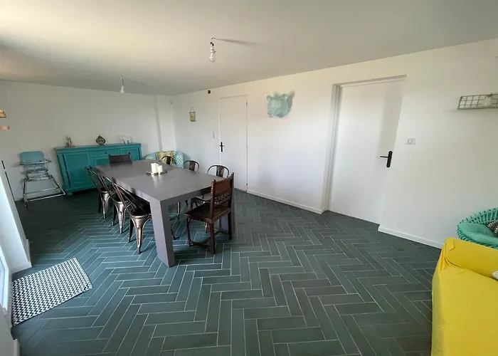 Maison Individuelle Avec Grand Jardin * Vitrimont