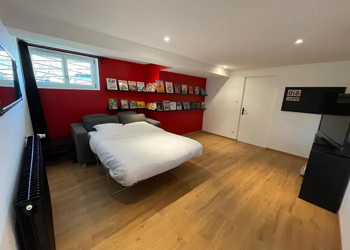 Villa Maison Individuelle Avec Grand Jardin Vitrimont