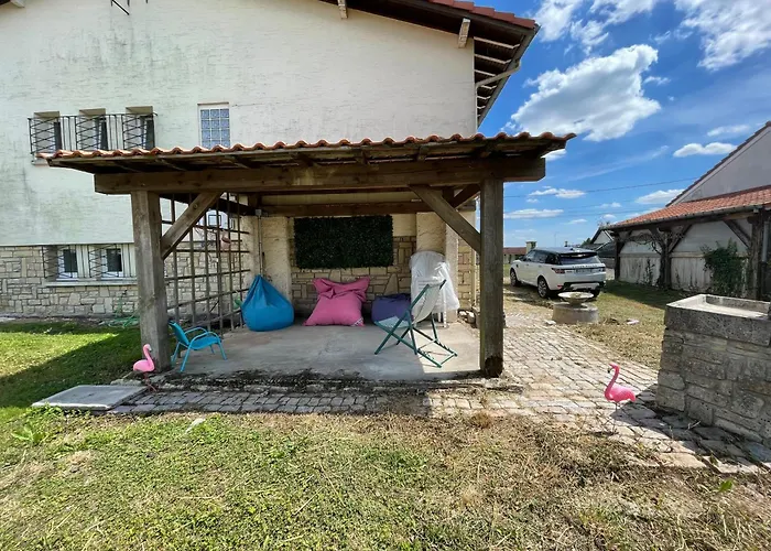 Villa Maison Individuelle Avec Grand Jardin *